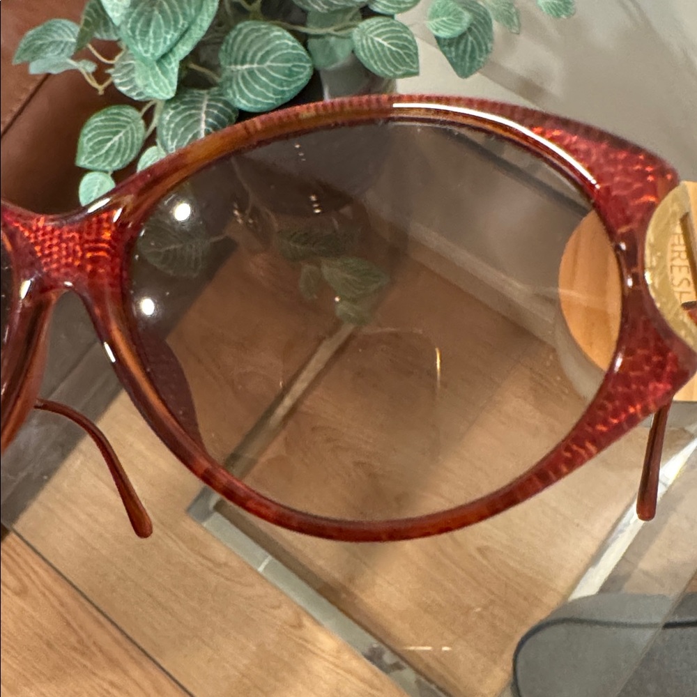 Dior Vintage Textured Amber Sunglasses - Picture 9 of 11